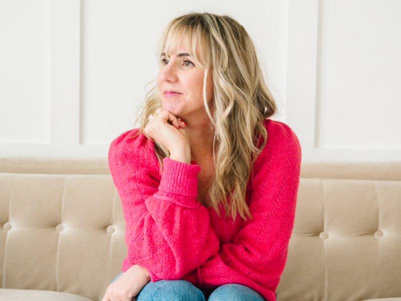 Finding Calm in a Chaotic World: A Digital Detox Guide for Wellness-Focused Business Owners